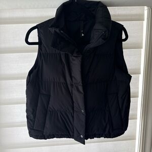Lululemon Athletica Black Puffer Vest